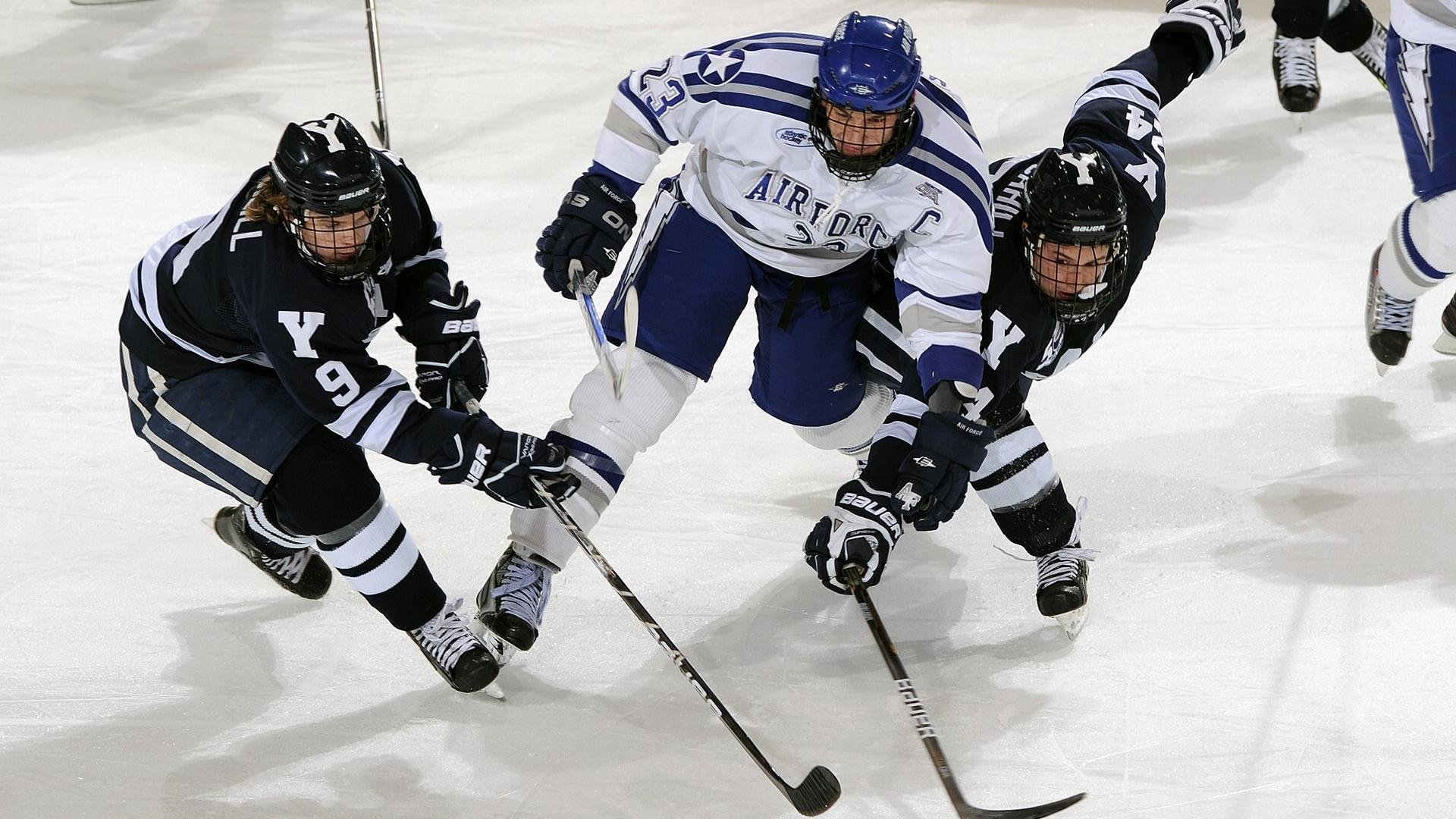 国家队锋线缺乏多样化配置选项，国家队锋线排名